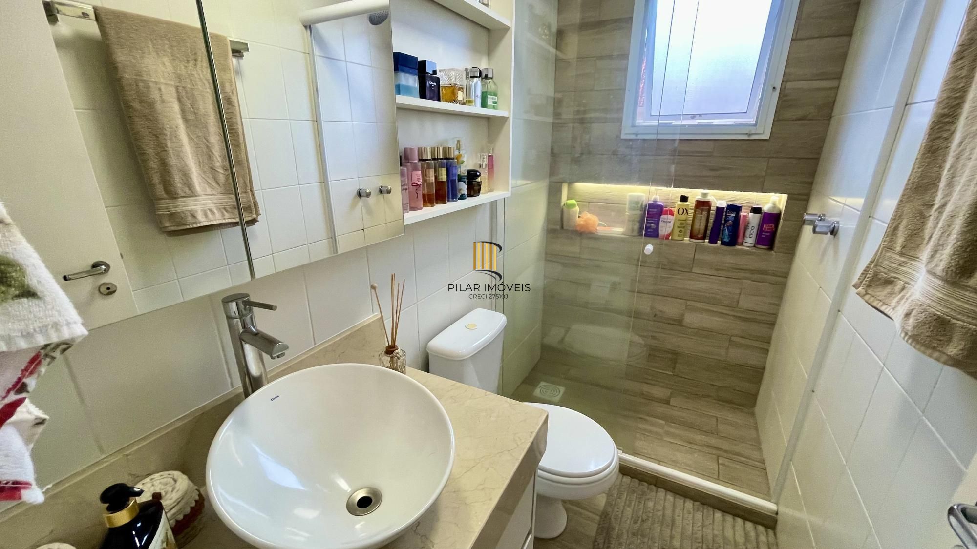 Casa em condomínio com 4 dormitórios e lazer completo no Ecoville