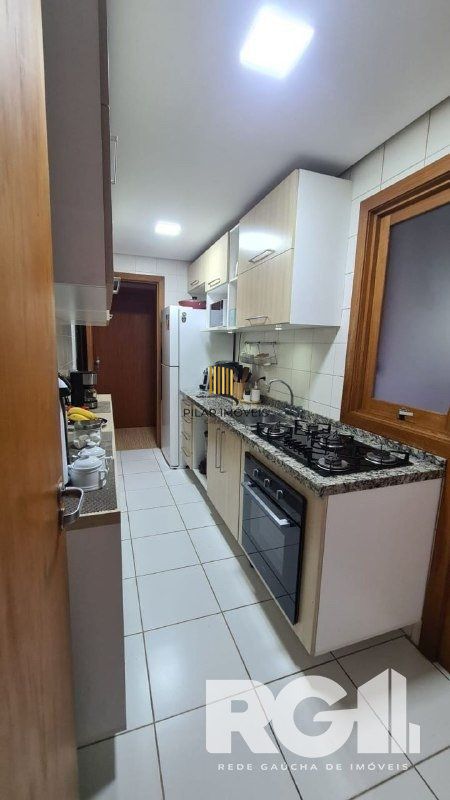 Apartamento 2 dormitórios no bairro Três Figueiras
