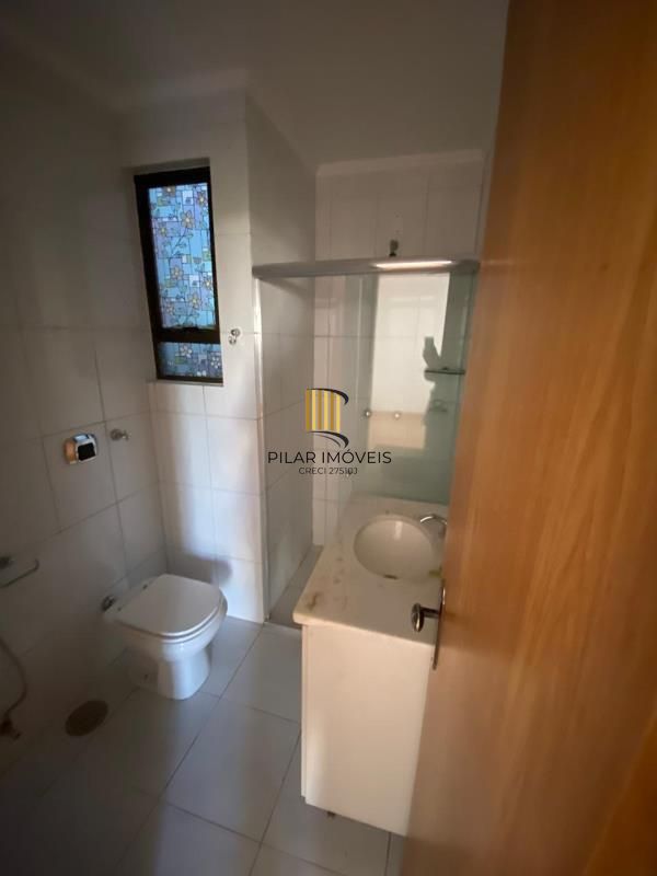 Cobertura reformada 2 dorm com vaga - Jardim São Pedro