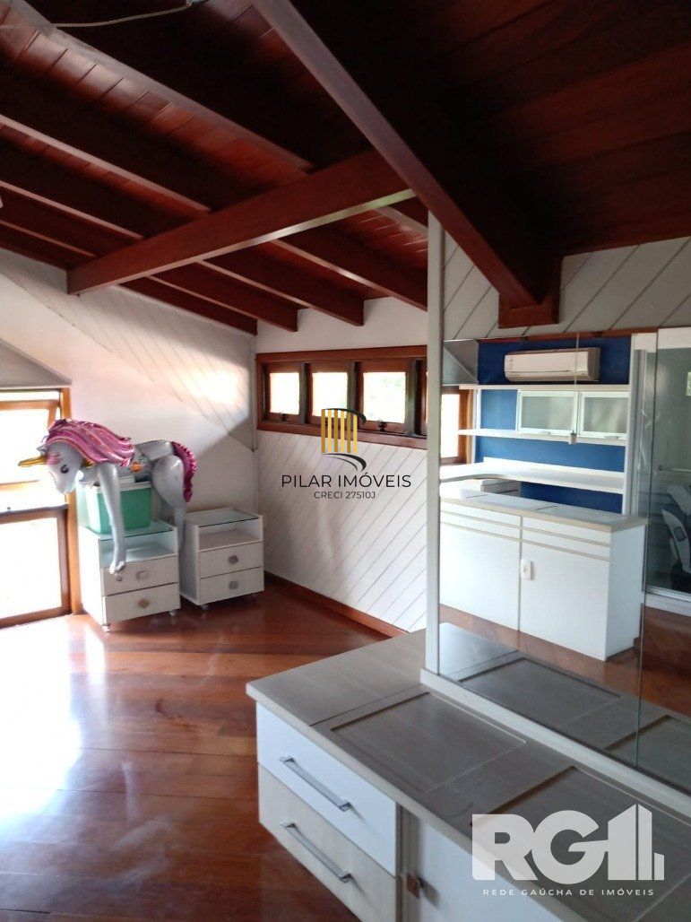 Casa 4 dormitórios no bairro Jardim Itu