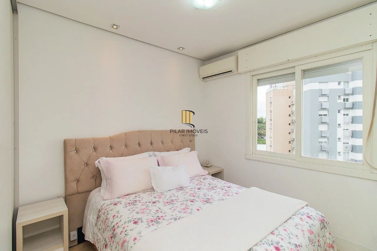 Cobertura com 3 Quartos (1 suíte) e 3 banheiros, 158 m², 2 vagas