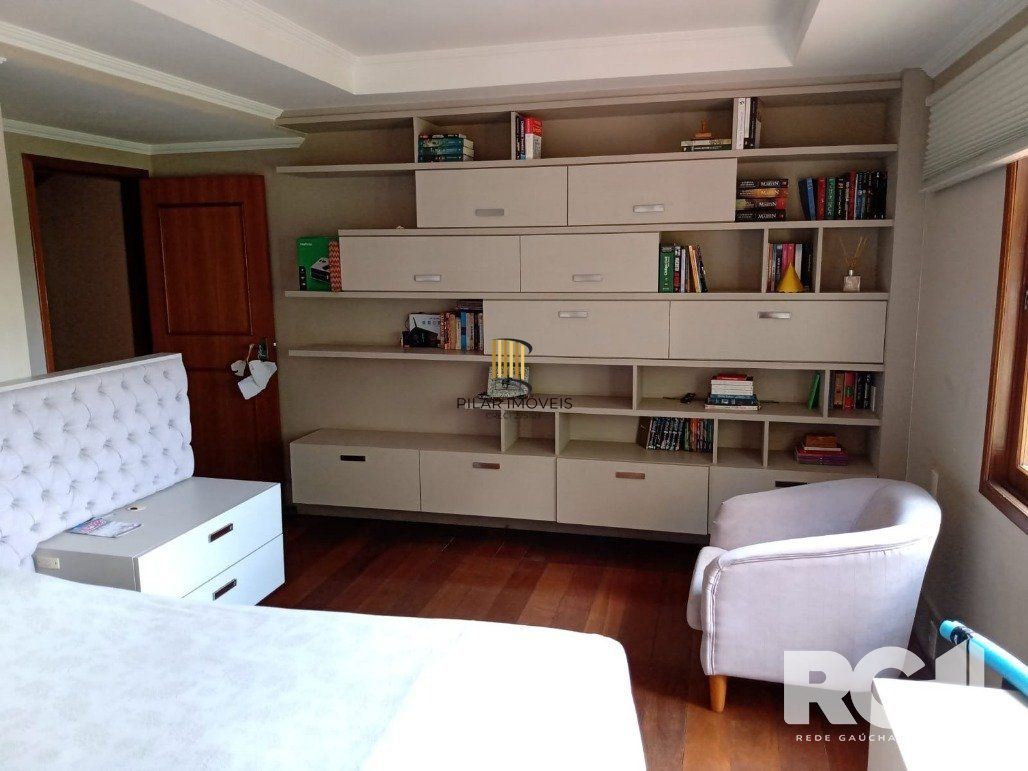 Casa 4 dormitórios no bairro Jardim Itu