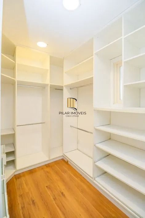 Casa em condomínio 4 suítes no bairro Ecoville