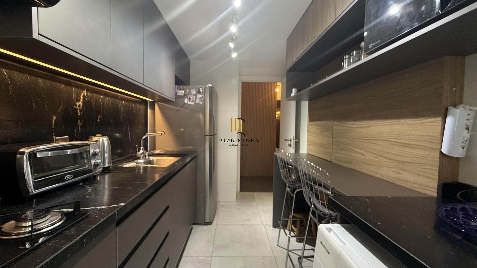 Apartamento Garden 2 suítes, 182m², 2 vagas - bairro Petrópolis