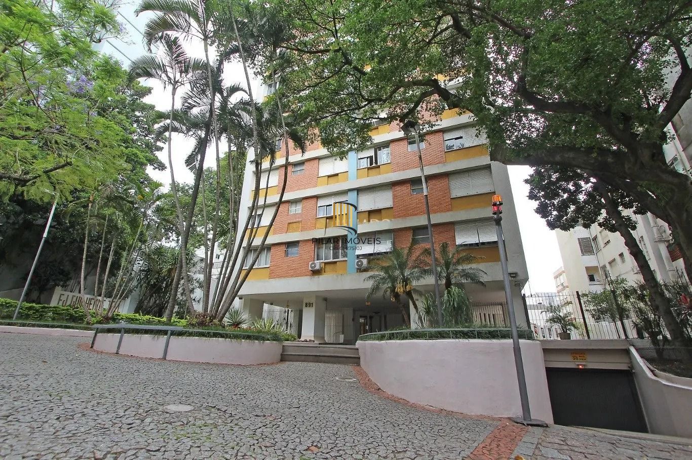 Apartamento com 3 quartos e 169m² com vista pro Guaiba, Av.  Independência, Porto Alegre.