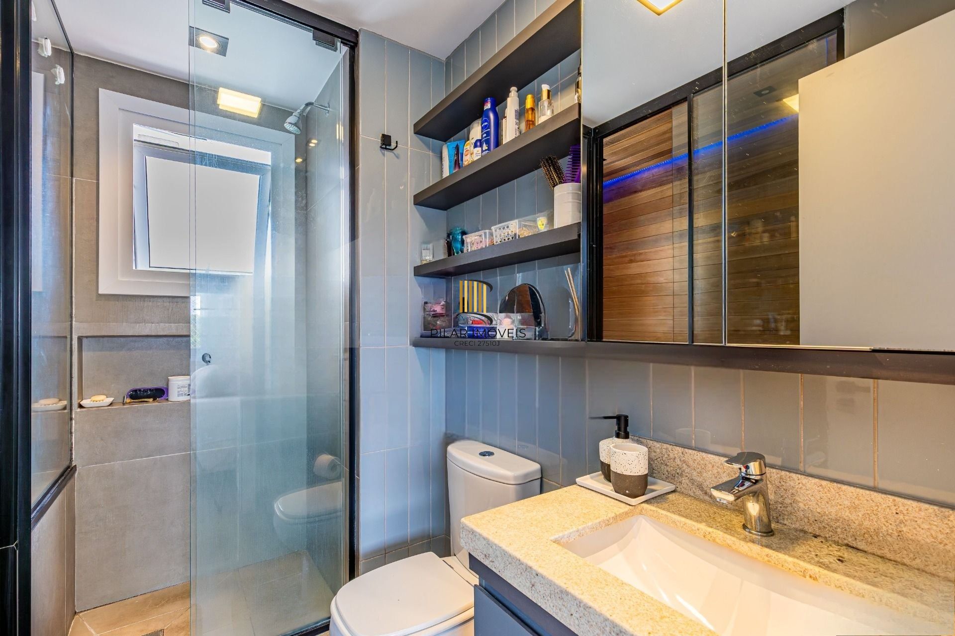 Apartamento mobiliado e equipado andar alto churrasqueira sol da manhã Lindóia