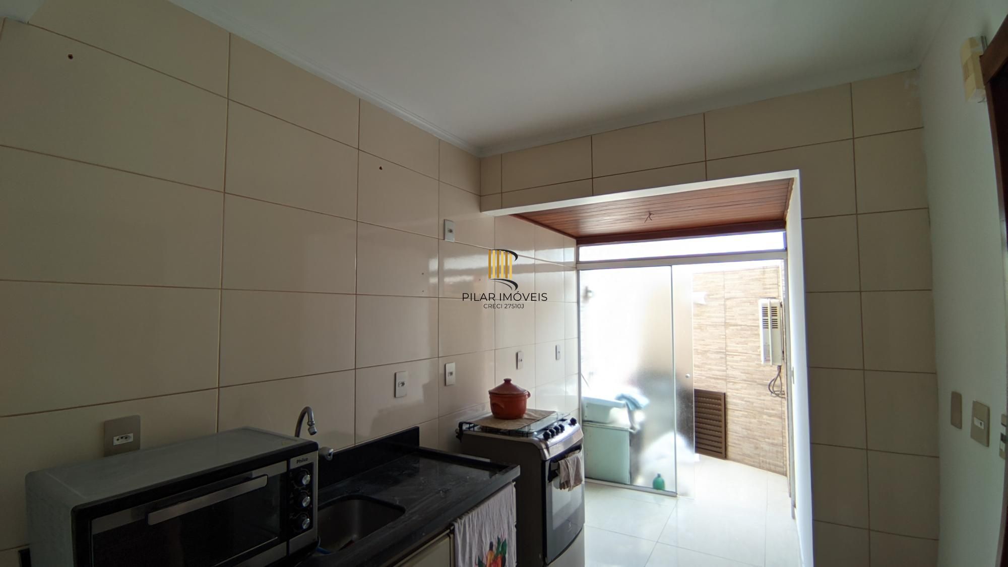 Casa de 3 Andares com Pátio e Churrasqueira Próxima ao Bourbon Country