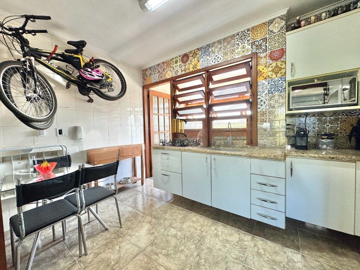 Cobertura 2 Dormitórios com Suíte, Piscina Privativa