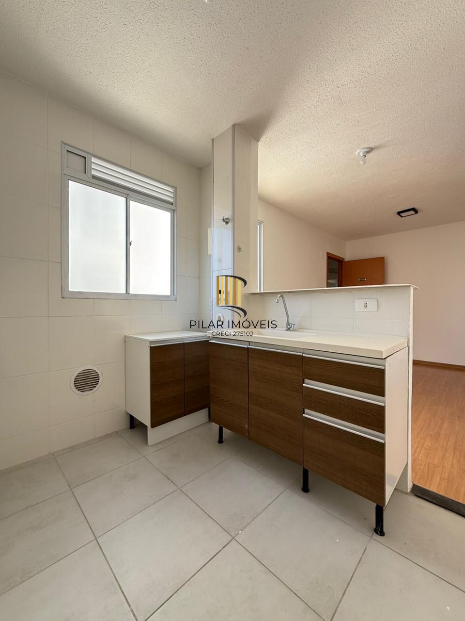 Apartamento 2 dormitórios, com vaga, Zona Norte