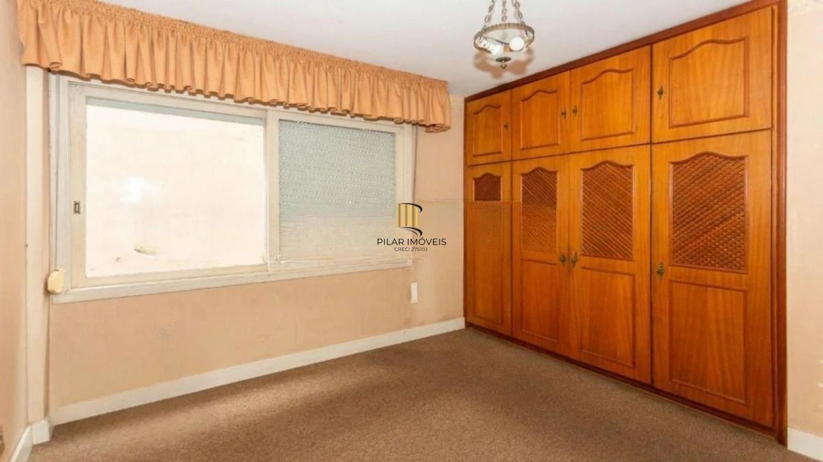 Valor abaixo do mercado  com 3 dormitórios, 1 vaga e elevador,  Floresta