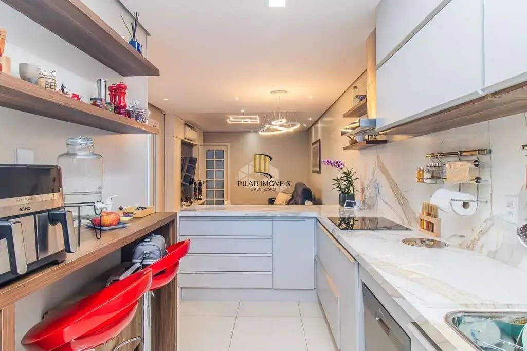 Incrível cobertura com 4 dormitórios, 200m²