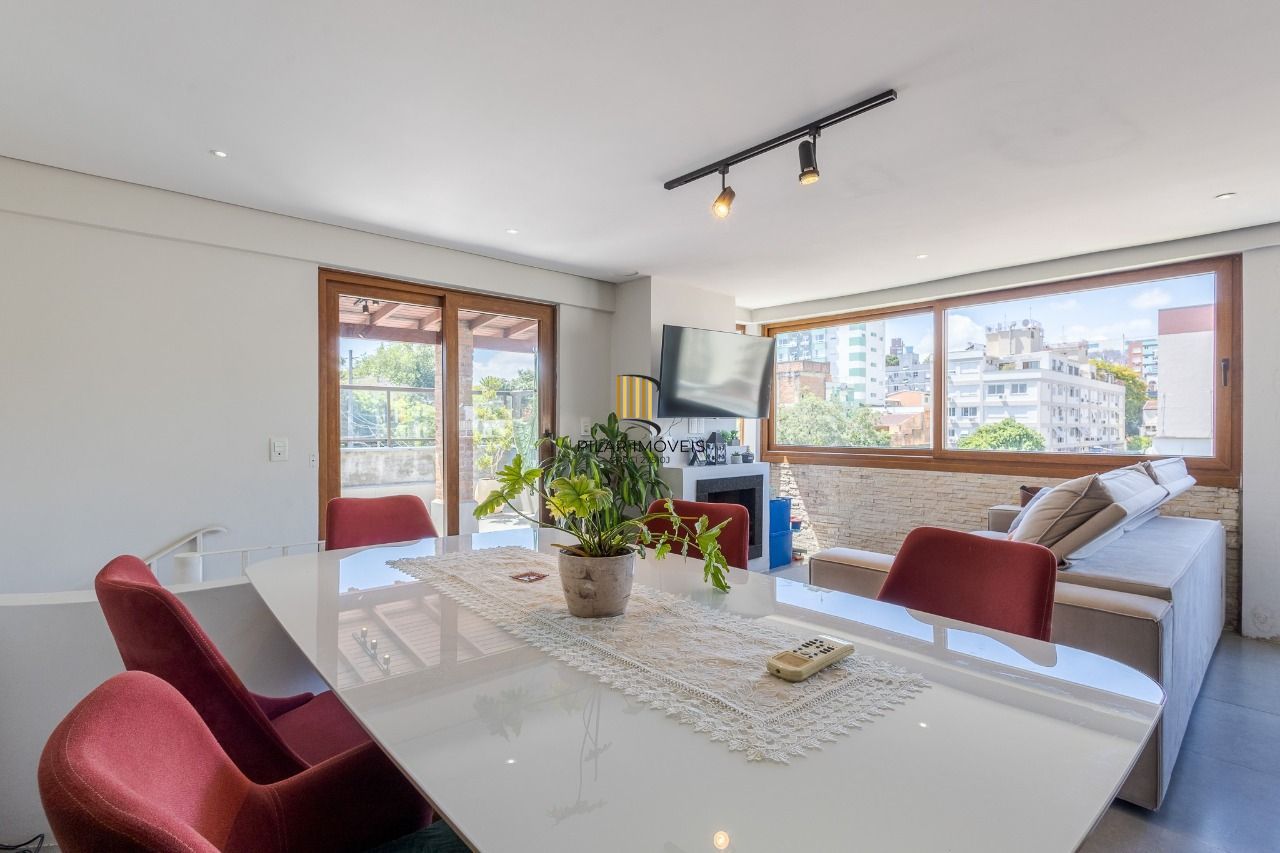 Cobertura reformada no Higienópolis