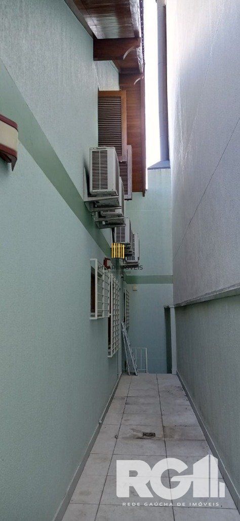Casa 5 dormitórios no bairro Jardim Itu