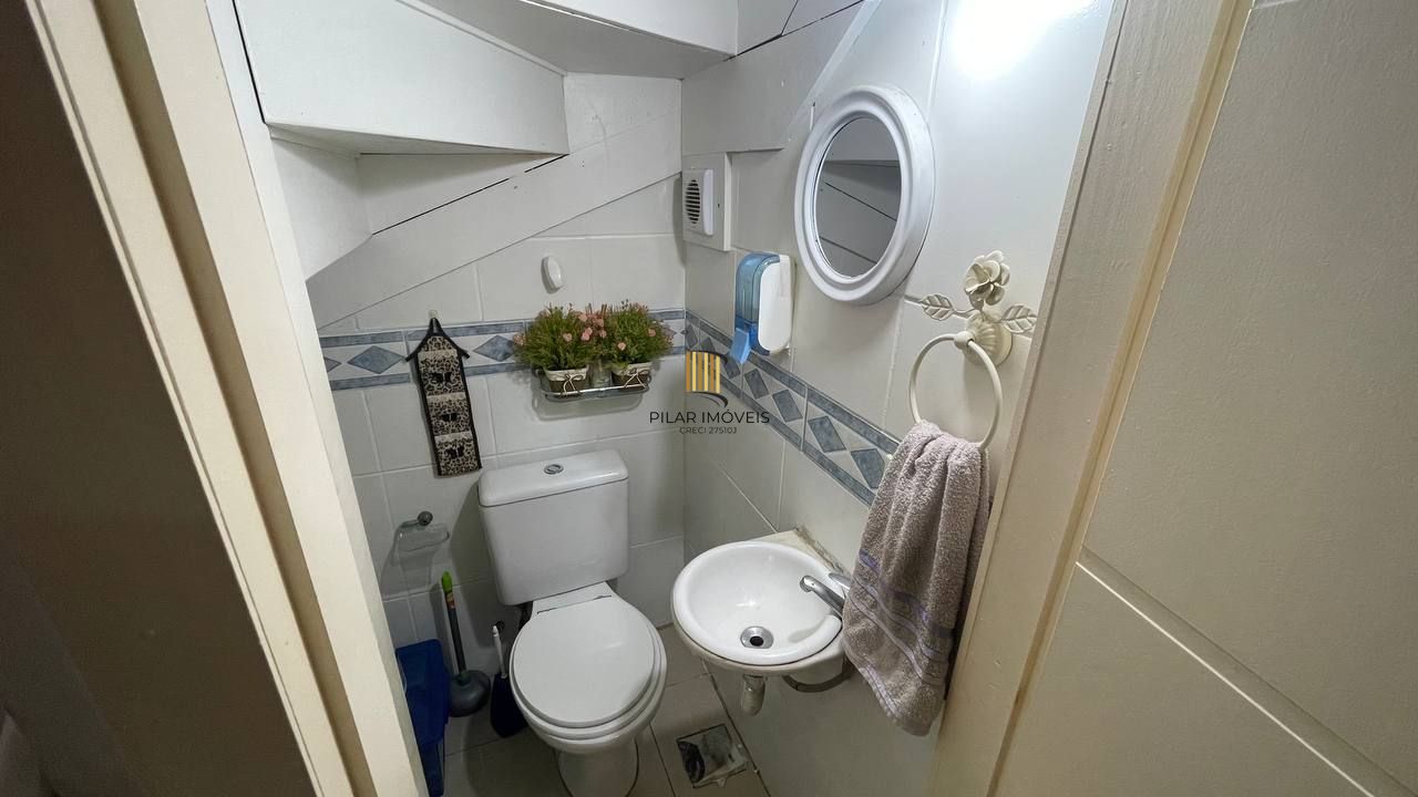 Casa de Condomínio 2 dormitórios no bairro Sarandi