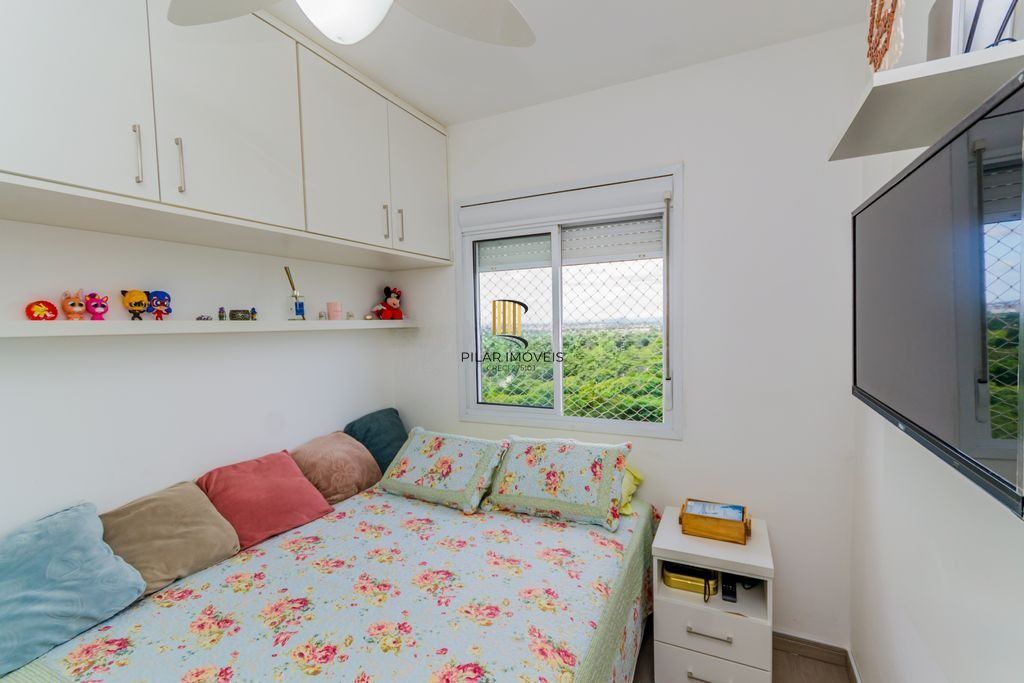 Apartamento 2 dormitórios no bairro Humaitá