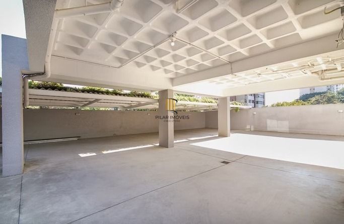 Apartamento 100% decorado com 92m², suíte, churrasqueira e 2 vagas de garagem.