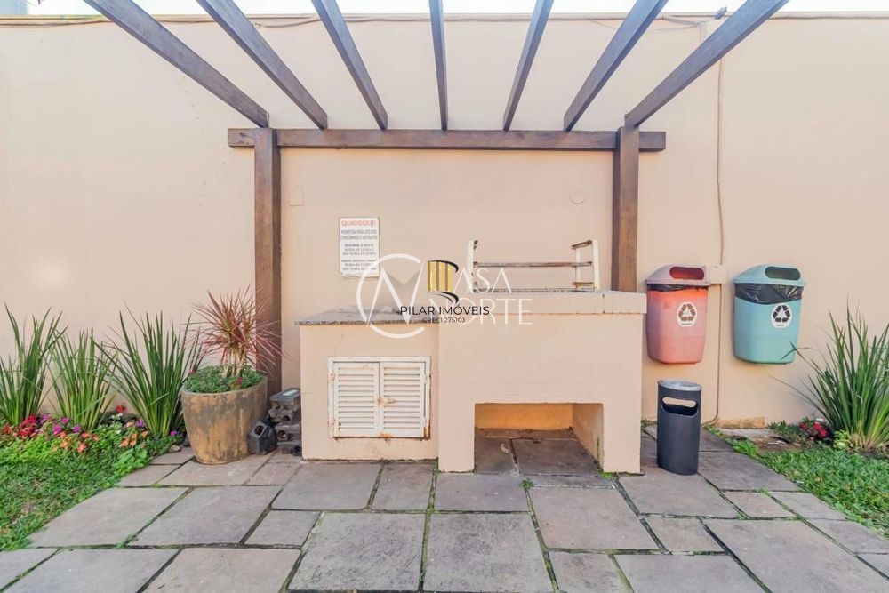 Casa com 3 dormitórios no bairro Humaitá