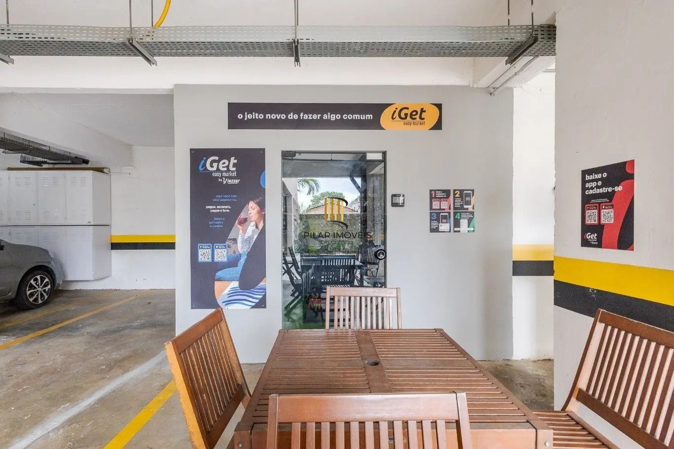 Apartamento mobiliado com 3 dormitórios panorâmica na Azenha em Porto Alegre