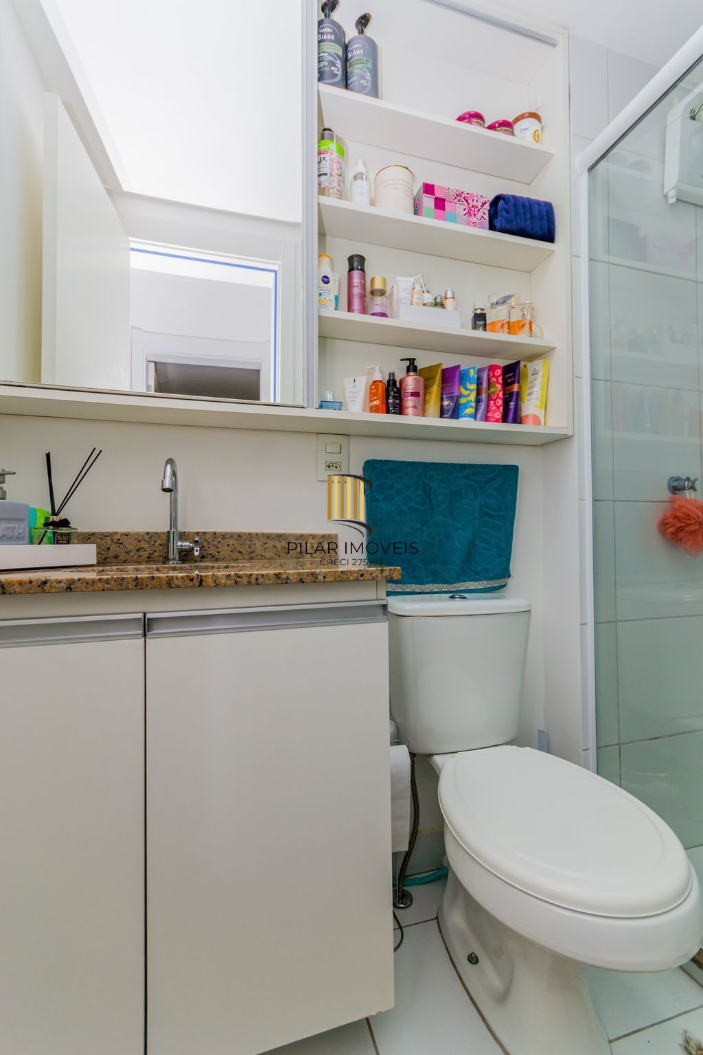 Apartamento 2 dormitórios no bairro Humaitá