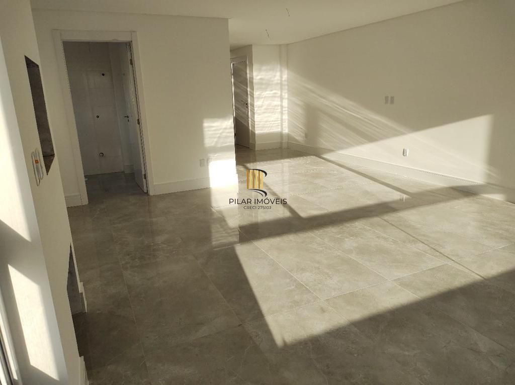Apartamento 3 dormitórios no bairro Zona Nova