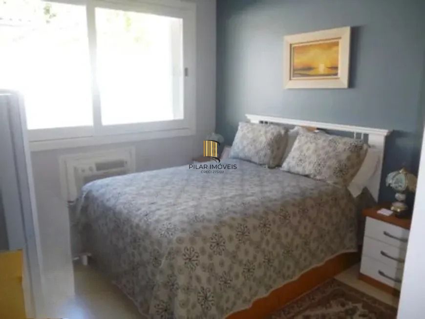 Casa térrea com 3 dormitórios, suíte e 3 vagas.