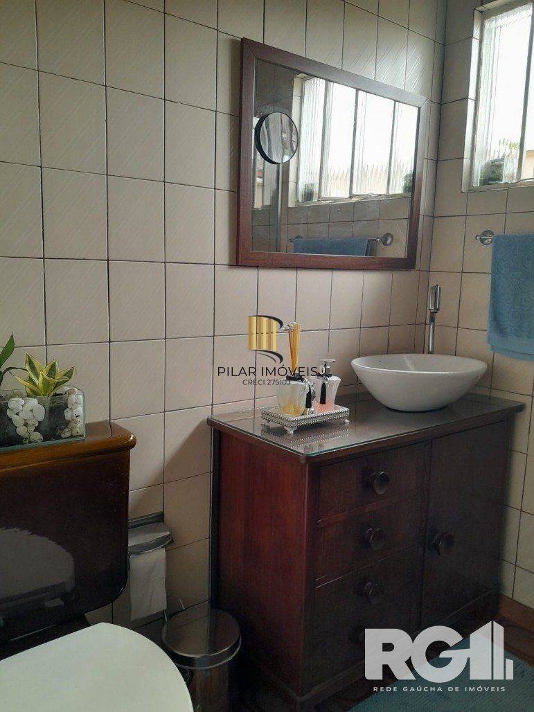 Casa 3 Dormitório(s) Bairro Sumaré