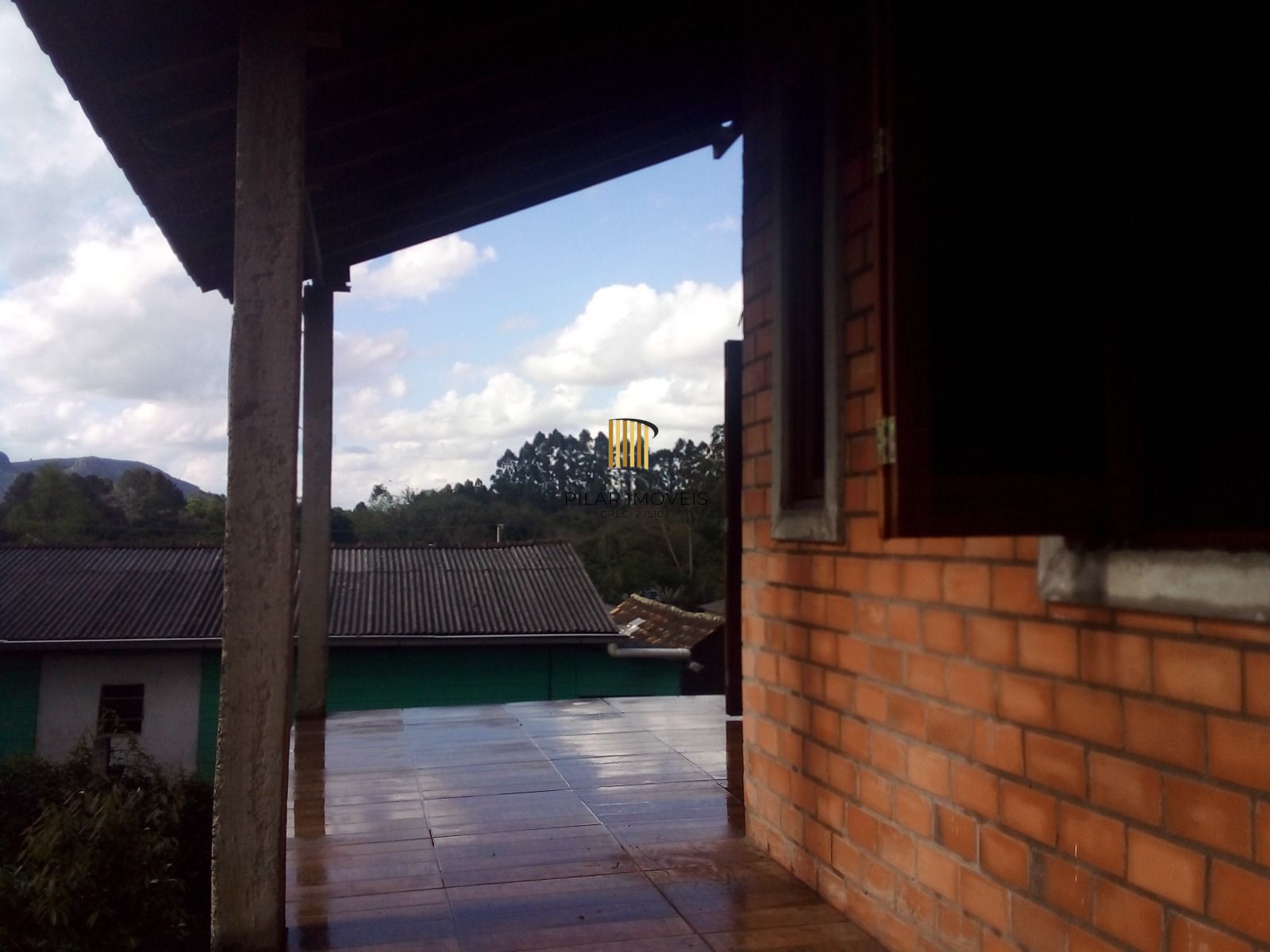 Sobrado 200m² privativos, 4 dormitórios 1 suíte e 2 vagas cobertas - Gravataí