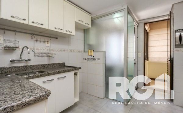 Apartamento 3 dormitórios no bairro Vila Ipiranga
