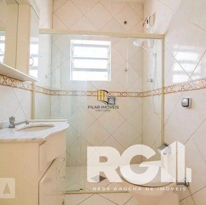 Apartamento 4 Dormitório(s) Bairro Partenon