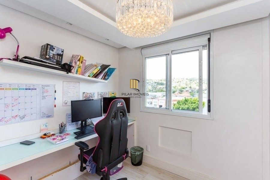 Apartamento à venda com 3 quartos 68.64 m², churrasqueira, na Rua Frei Germano.