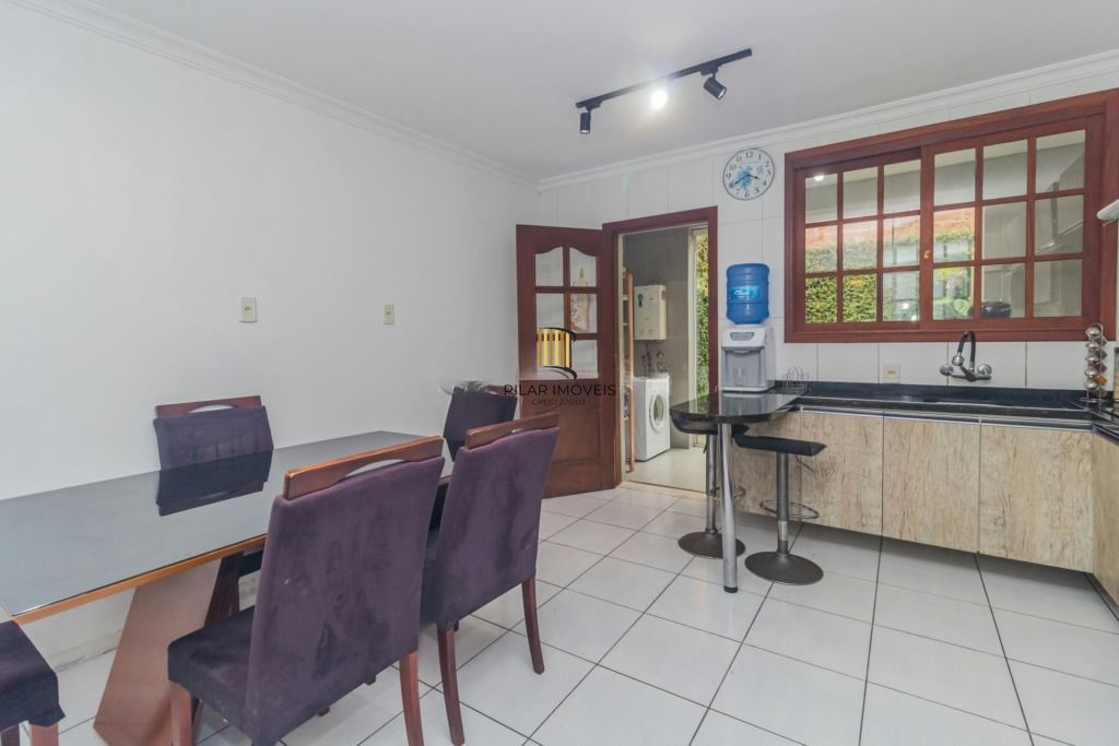 Encantadora casa com 175m², 03 dormitórios, Rua Paul Harris, Jardim Planato
