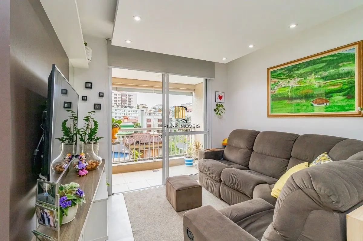 Apartamento 2 Dorm com Suíte, Sacada e Vaga