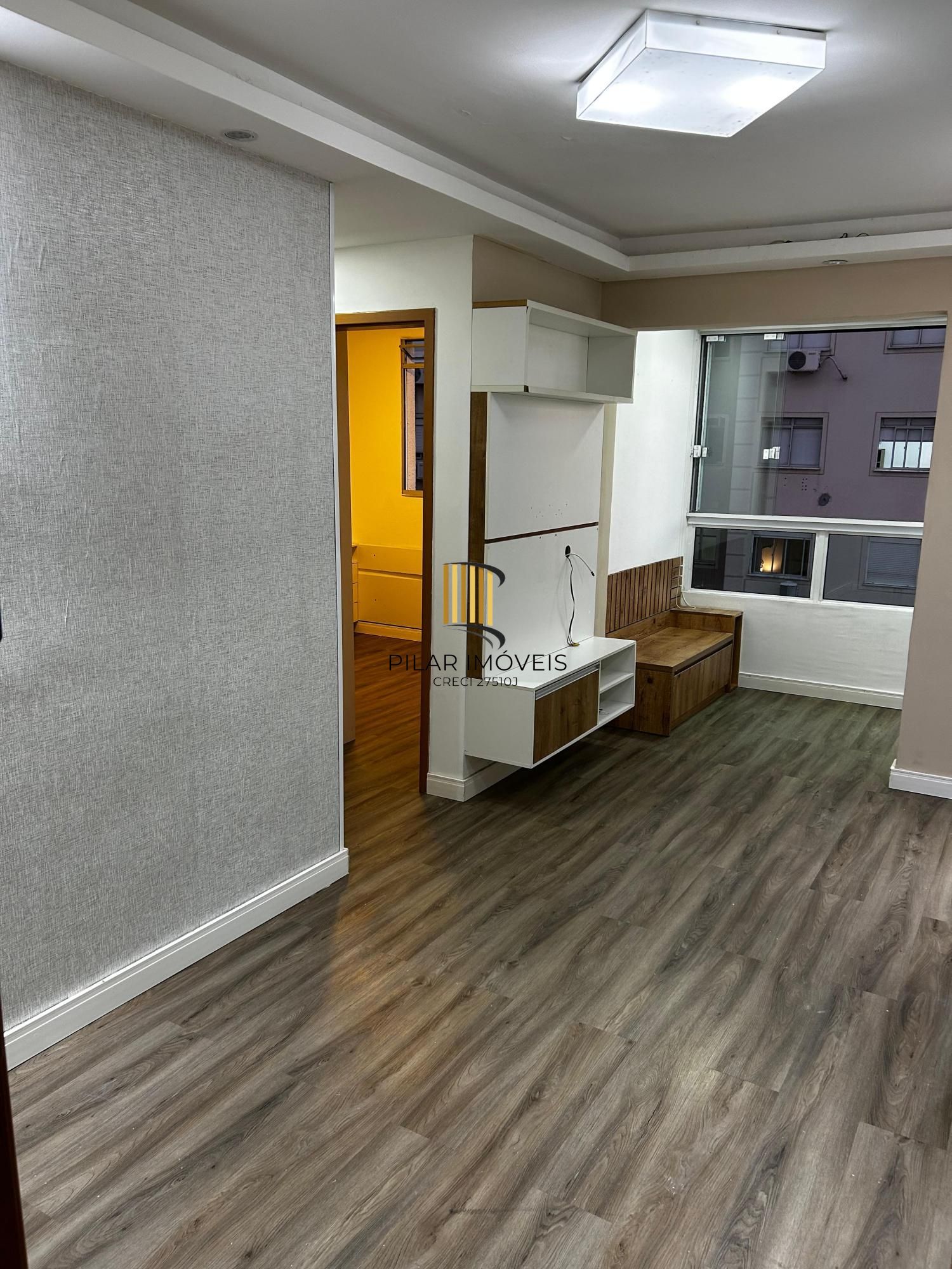 Apartamento 2 dormitórios no bairro Morro Santana