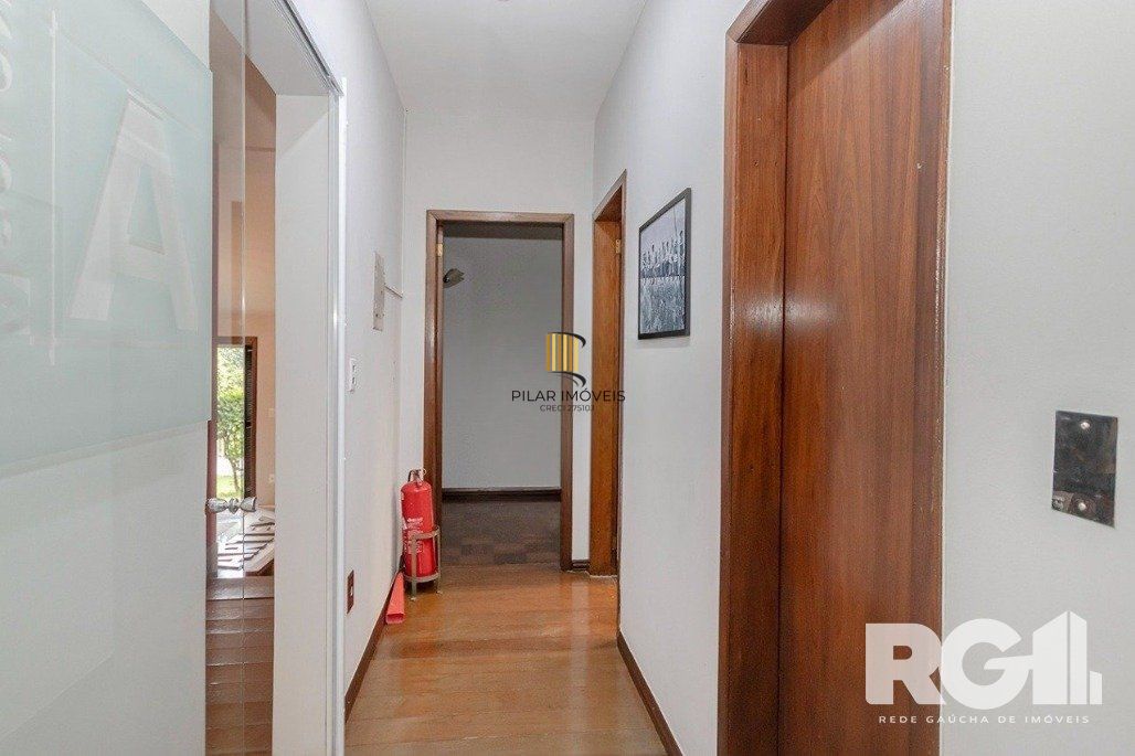 Casa 4 dormitórios no bairro Jardim Itu