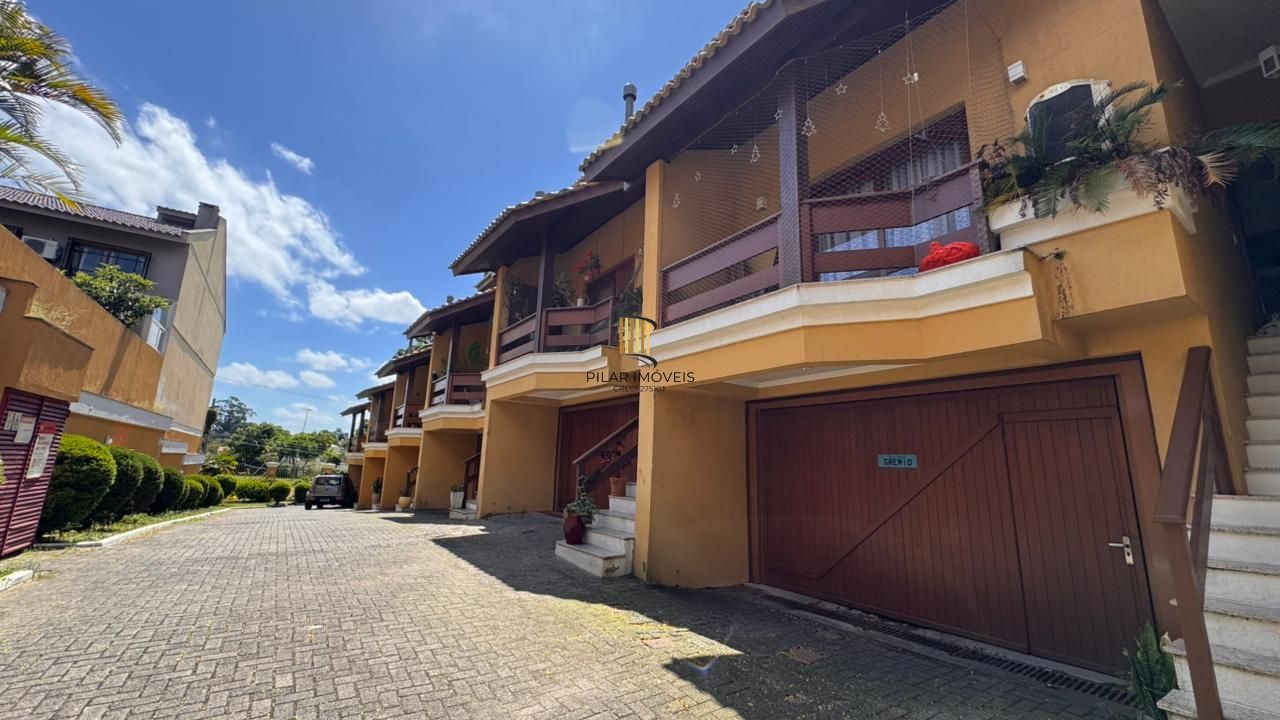 Casa Semimobiliada 3 dorm em Condomínio Fechado no Jardim Planalto