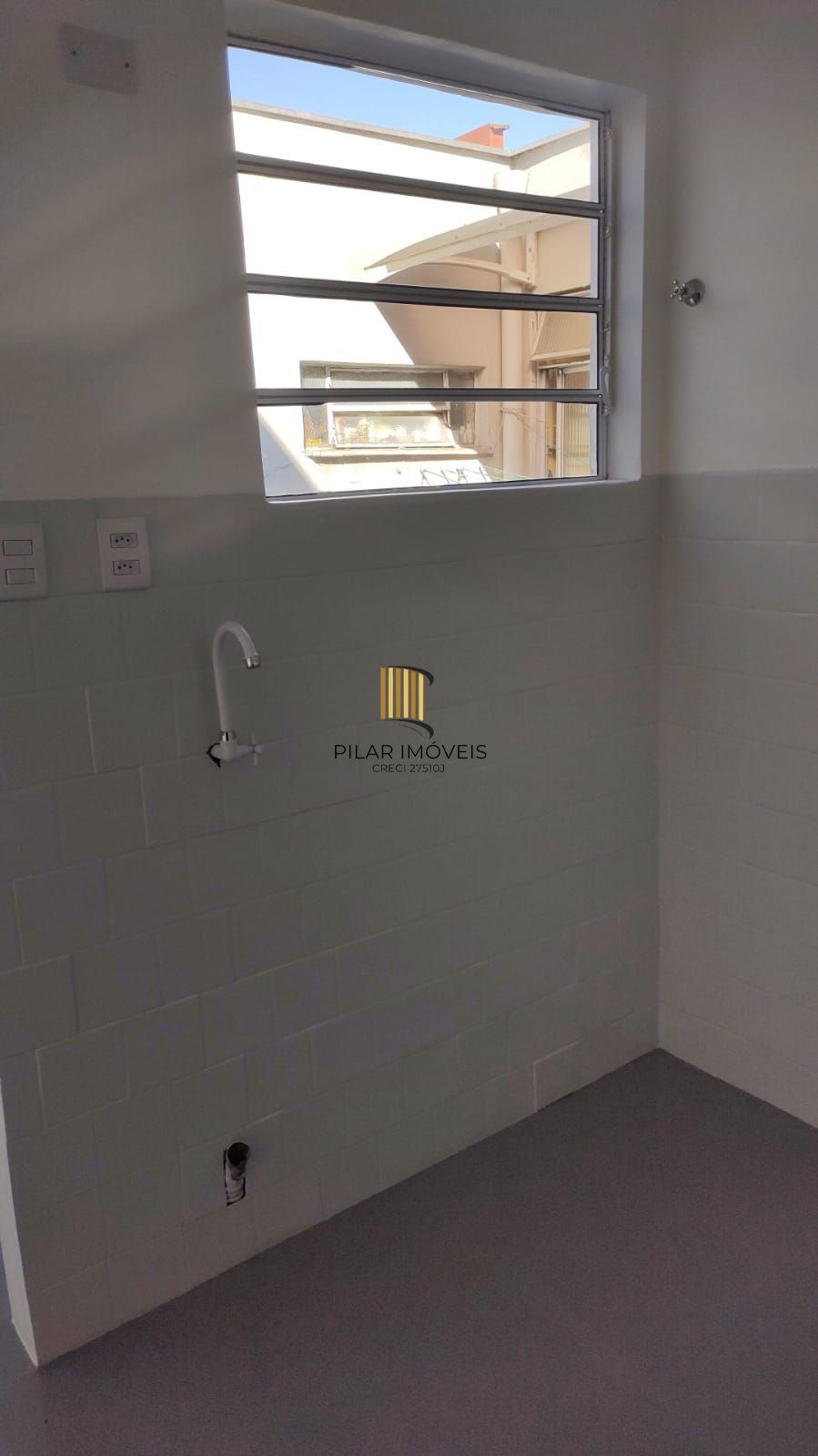 Apartamento 2 dormitórios, 1 vaga rotativa, na Zeferino Diasa Cassol center Lar