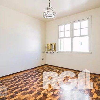 Apartamento 4 Dormitório(s) Bairro Partenon