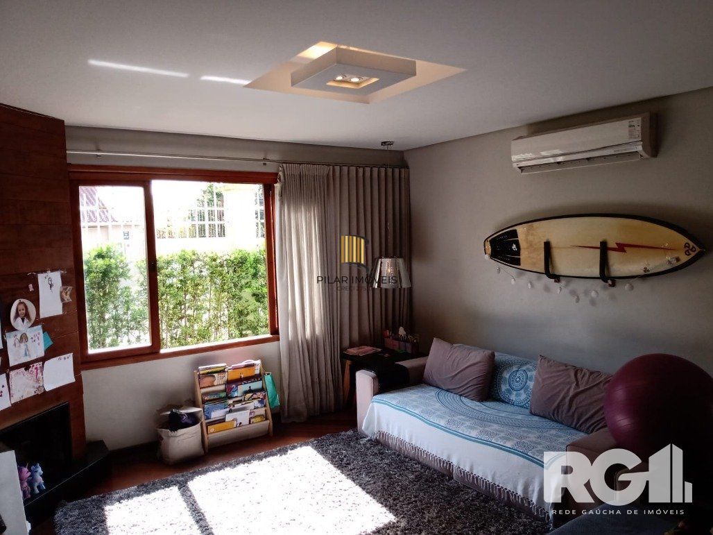 Casa 4 dormitórios no bairro Jardim Itu