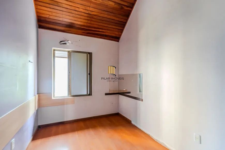 Casa em condomínio com 3 dormitórios, suíte, sótão e lazer completo – 106m²