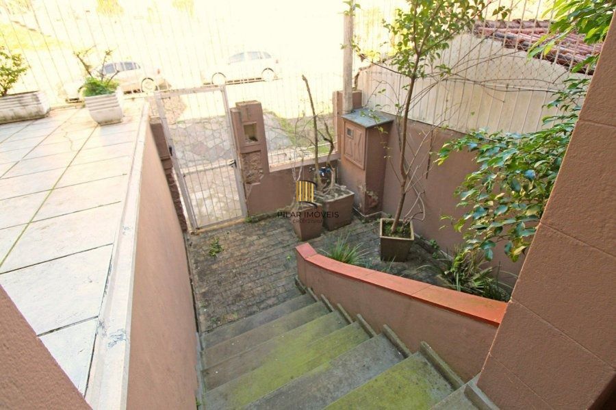 Casa 4 dormitórios no bairro São João