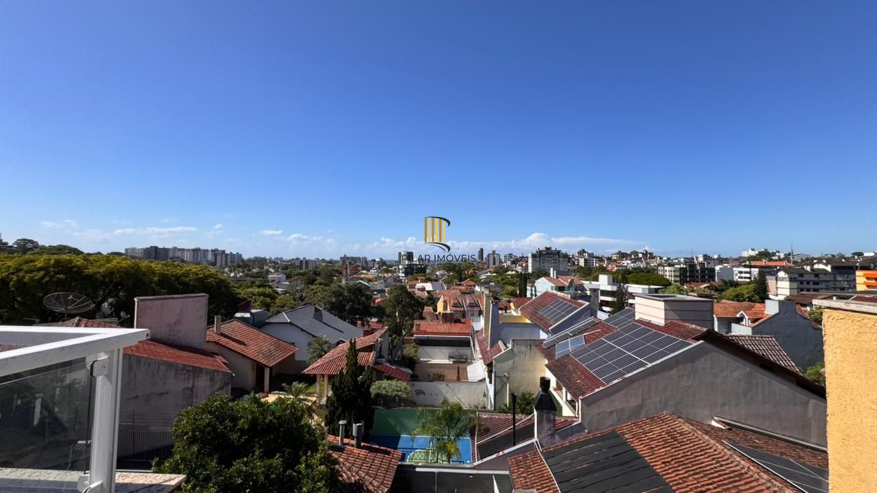 Casa Semimobiliada 3 dorm em Condomínio Fechado no Jardim Planalto