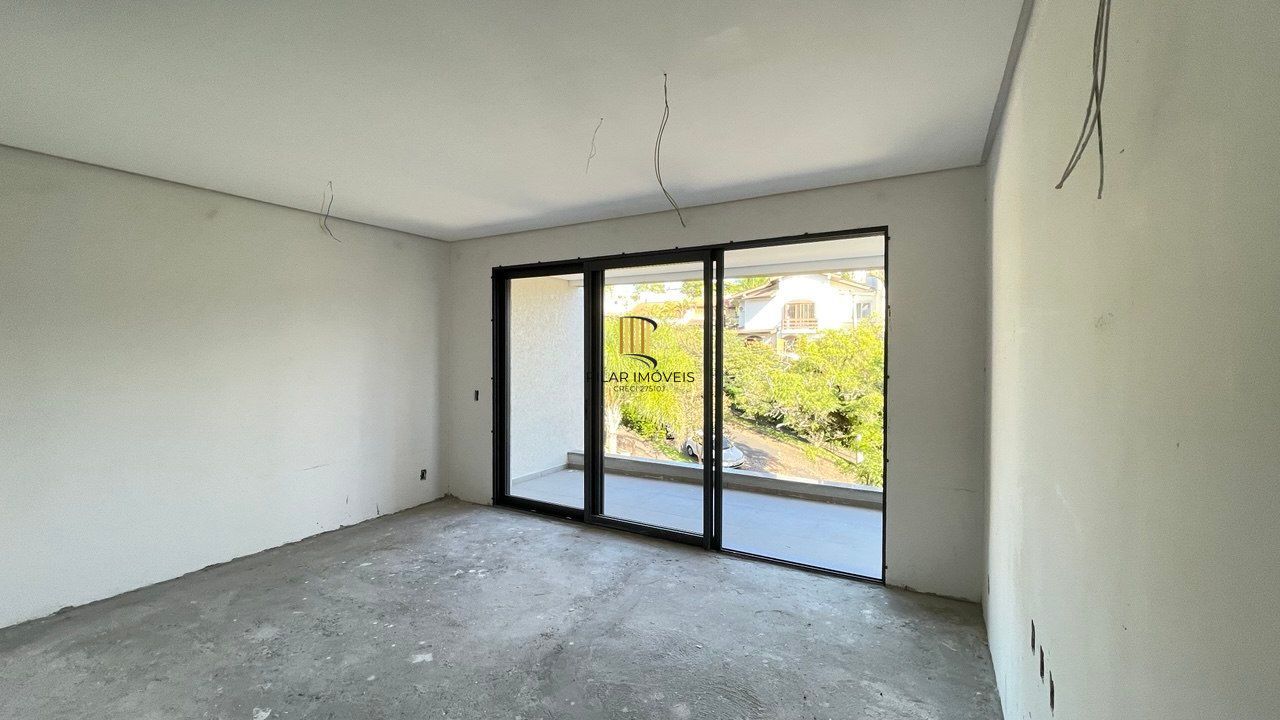 Apartamento 2 dormitórios no bairro Três Figueiras