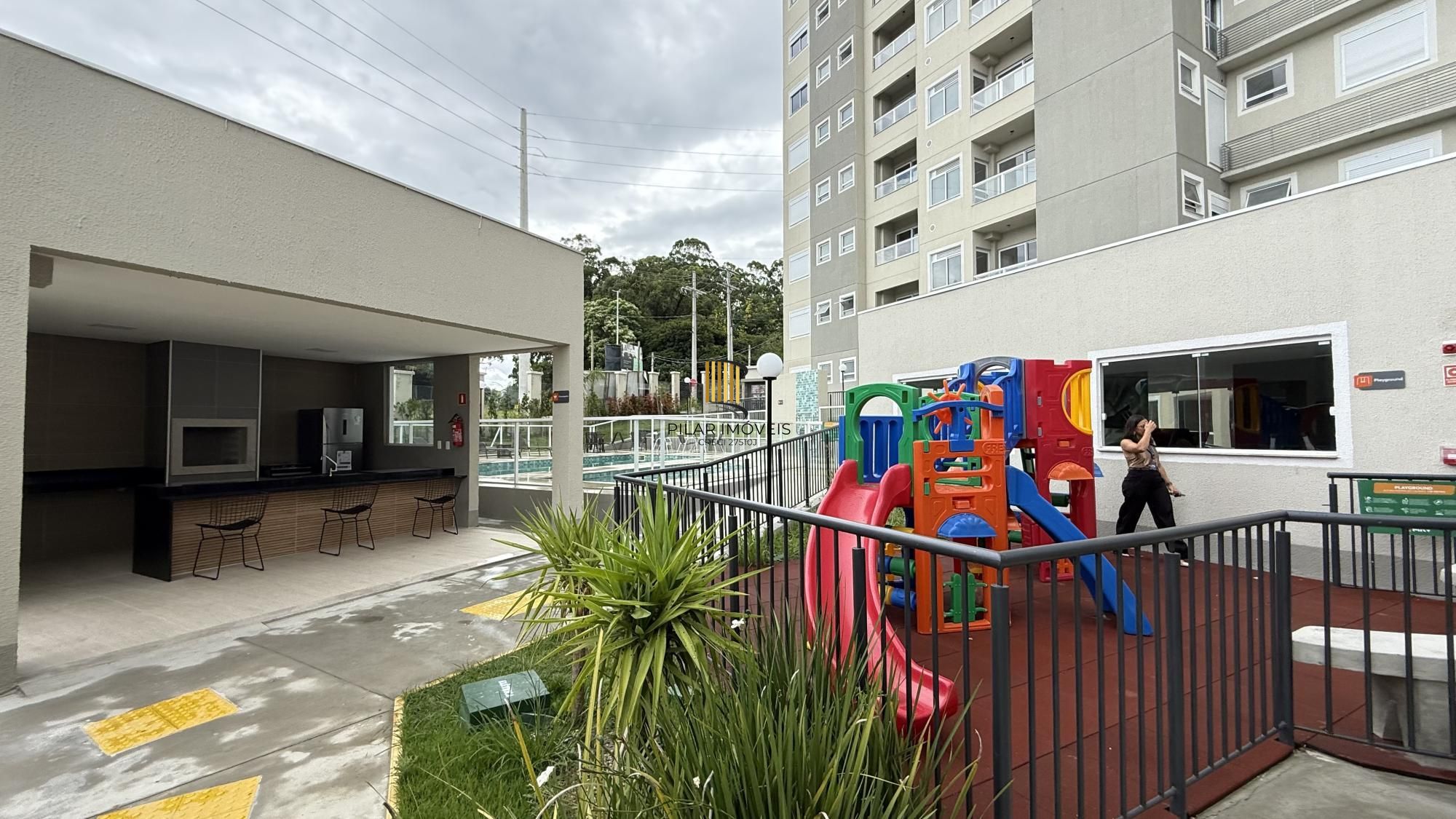 Apartamento no Jardim Planalto, 2D, 1 suíte, 2 vagas separadas. Novo, com infra.