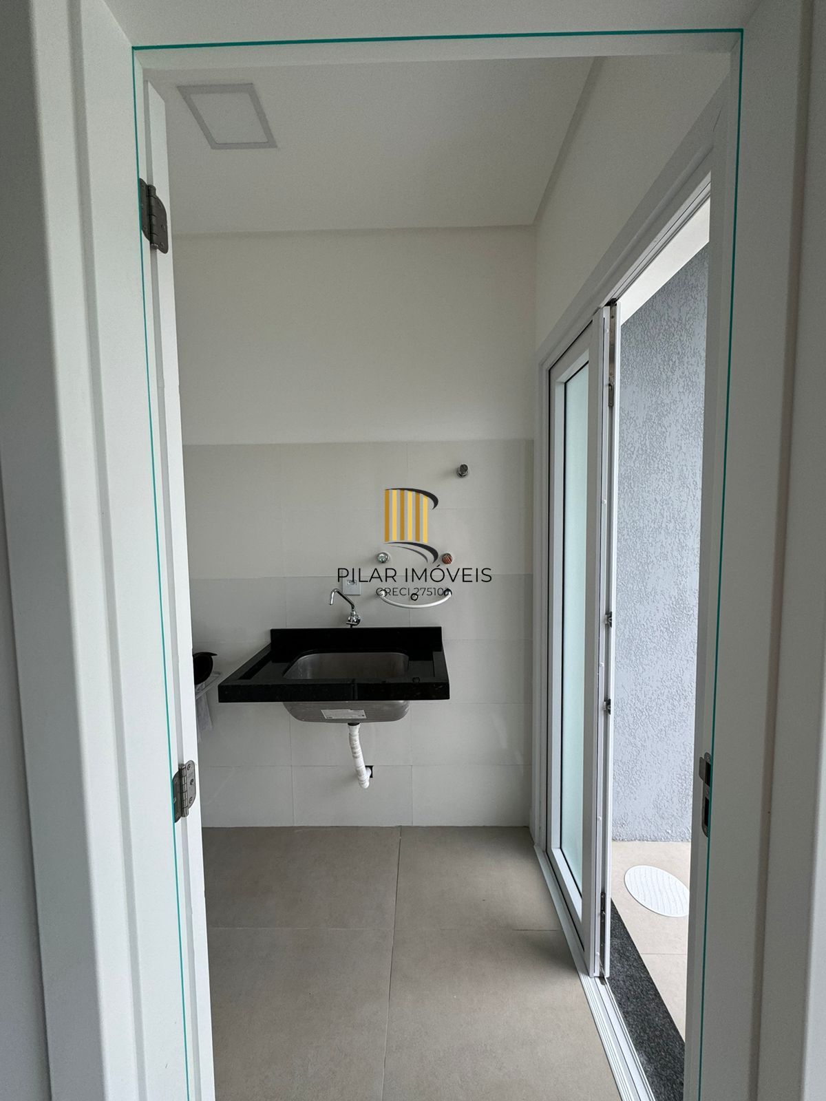 Casa 3 dormitórios no bairro Atlântida Sul