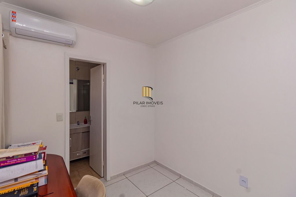 Casa 3 dormitórios, 2 suítes, piscina