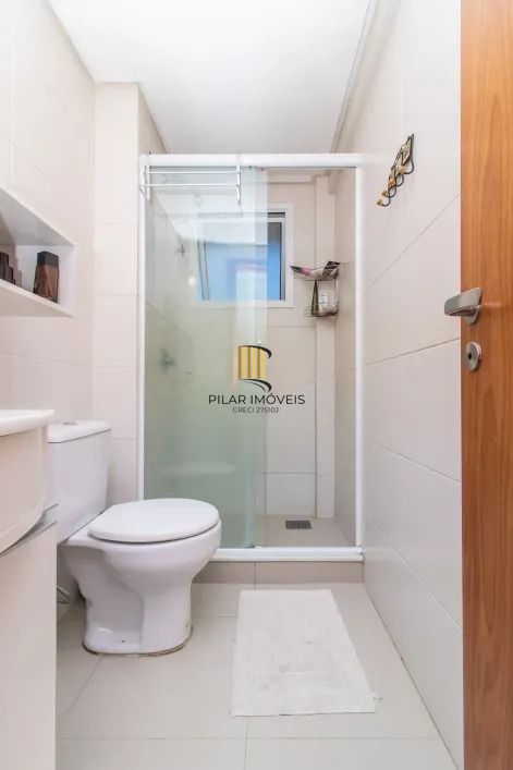 Apartamento com 2 Quartos 76m² privativos 1 vaga - Ferreira Viana Petropolis