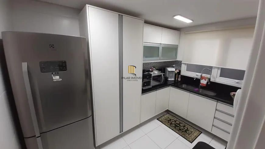 Apartamento 3 dormitórios no bairro Menino Deus