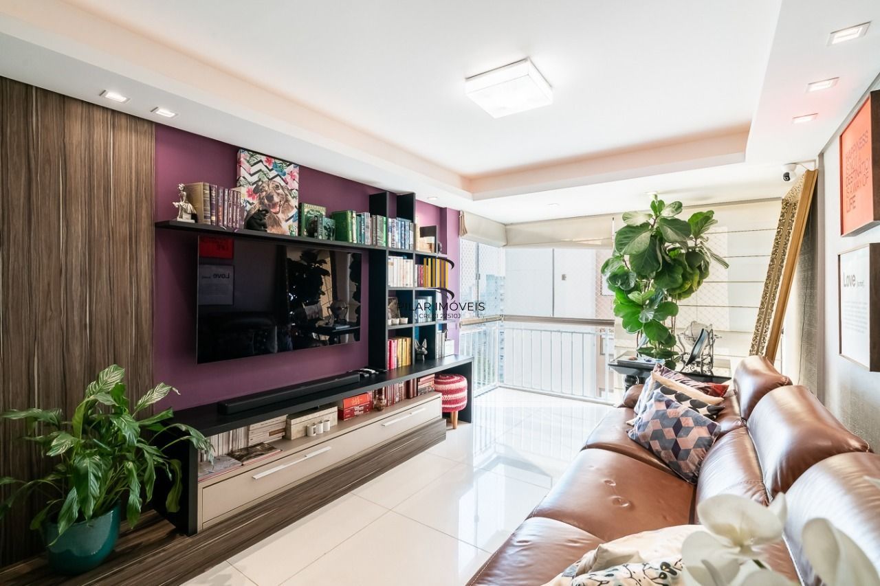 Apartamento alto padrão com 3 dorms e 2 vagas na Av. Andaraí