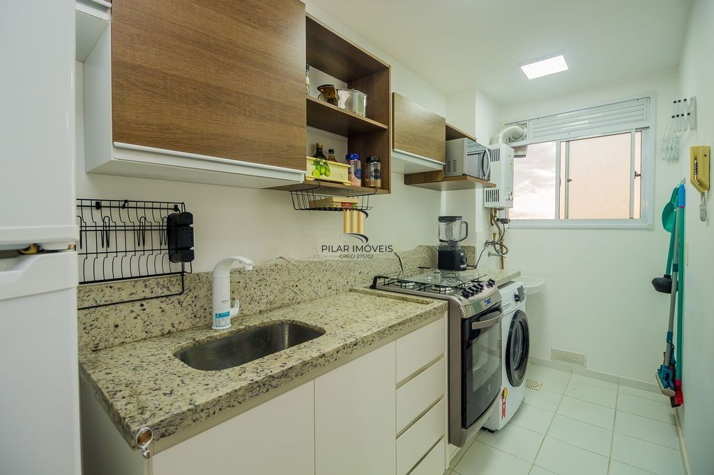 Apartamento à venda  3 dorms, mobiliado  Avenida da Cavalhada