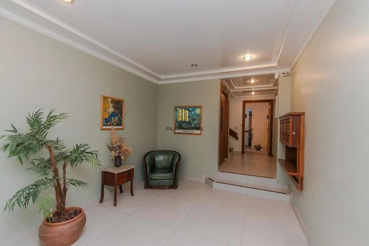 Oportunidade Única! Garden Semimobiliado com 3 Quartos e Varanda Gourmet e piscina. Bairro Petrópolis